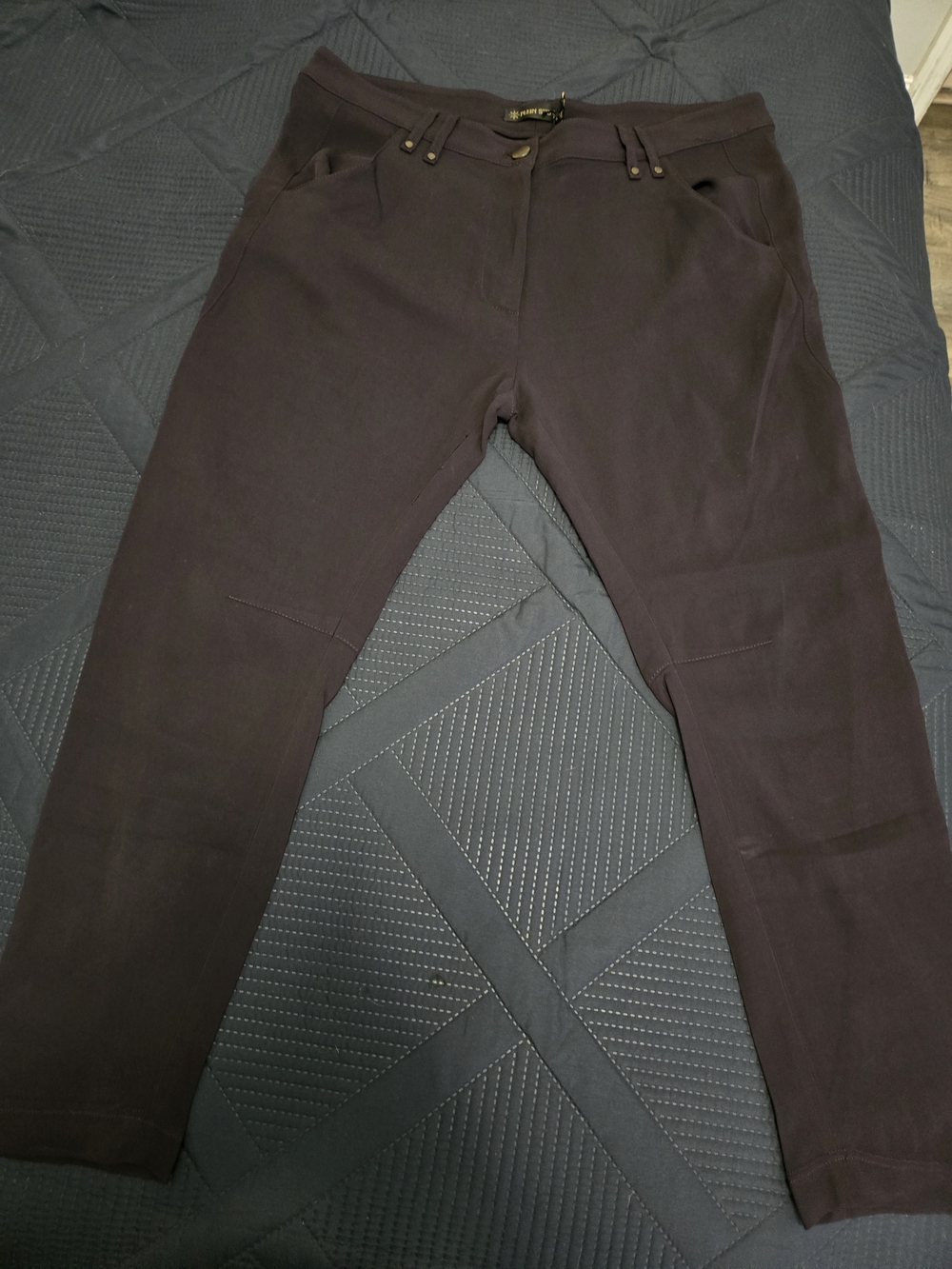 Plein Sud Women's Plum Straight Chinos NWT retail $647. French Designor. Paris